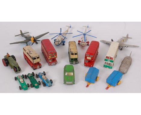 DIECAST; A collection of assorted vintage loose diecast model cars and vehicles, comprising of; Dinky aeroplanes (including 7