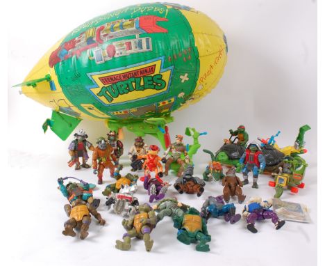 TEENAGE MUTANT HERO TURTLES; A collection of vintage loose Teenage Mutant Ninja Turtles toys - to include variations of the m