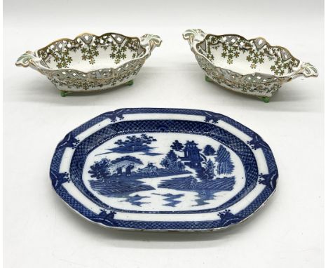 A pair of early 19th century Spode pierced creamware dessert baskets along with a blue and white transfer printed pearlware '