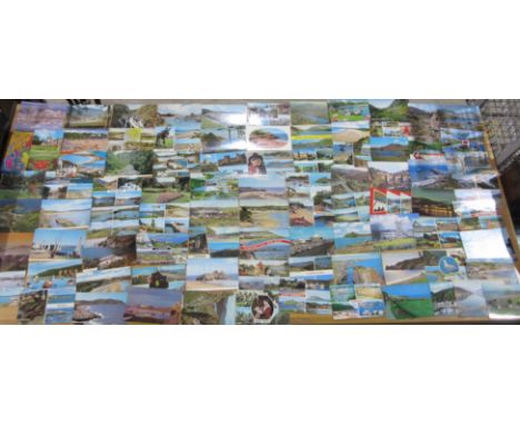 A large collection of vintage U.K. and Ireland postcards. 