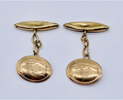 A pair of 9ct gold cufflinks, total weight 5g