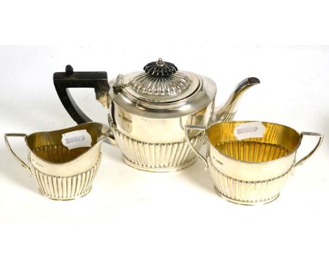 A silver three piece bachelors tea service, Sheffield, 189314.7ozt