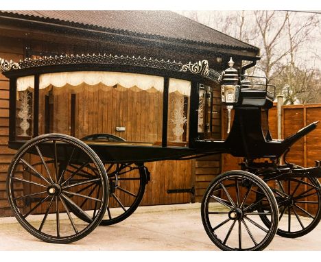 CANOE HEARSE built by Marston of Birmingham, circa 1900 to suit a pair; finished in black with cream lining and highlights to