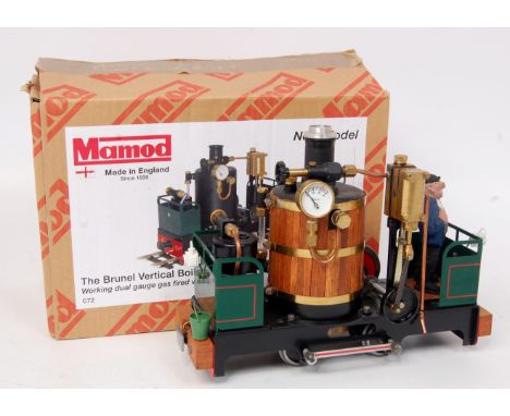 Mamod Brunel Vertical Boiler locomotive, dual gauge gas fired valve locomotive, wheels configuration of 0-4-0 fitted with cen