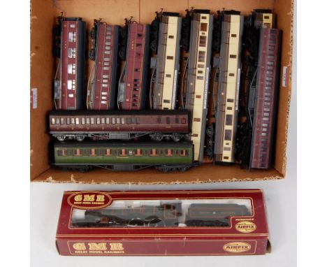 A GMR (Airfix) "Caerphilly Castle" engine and tender (G-BG), 4GW brown/cream Centenary coaches "Cornish Riviera" coach boards