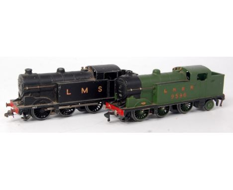 Hornby Dublo post war EDL LNER green 0-6-2 tank engine (G) and another LMS black (F)
