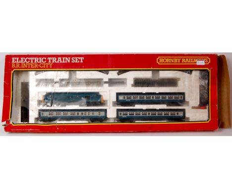A Triang 2 car green class 101 DMU (G), a BR green class AIA-AIA diesel  locomotive (G), BR blue Hymek diesel locomotive (G),