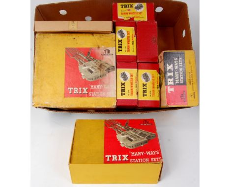 Quantity of Trix Manyways station parts, some in poor boxes (FG-BP) and 5 No. 274 Train Whistle sets, contents not complete (