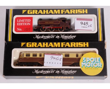 Graham Farish 8174 GWR diesel railcar 5 pole motor (G-BG) together with LE111A limited edition (500 made) London Transport pa