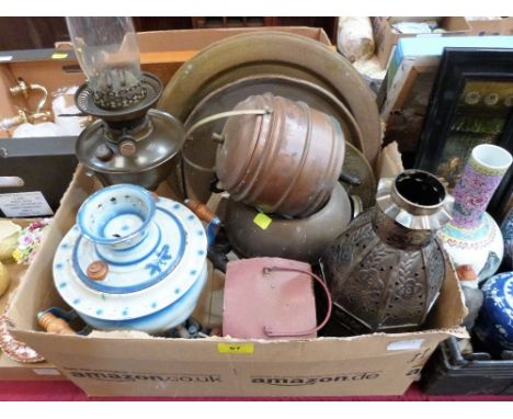 An oil lamp, metalware etc.