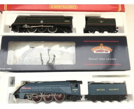 2 X Boxed 00 Gauge Locos. A Hornby Br 4-6-2 Loco Battle Of Britain Class Lord Beaverbrock and a Bachmann Sparrow Hawk.