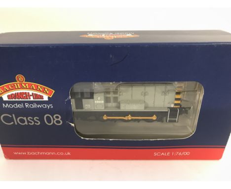 A Boxed Bachmann Class 08 Diesel Shunter im wrong Box .DCC Ready.