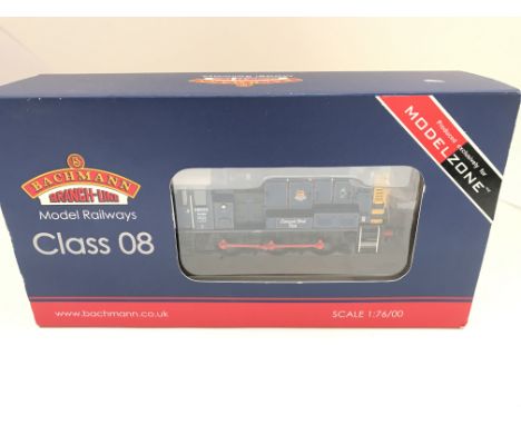 A Boxed Bachmann 00 Gauge Class 08 Diesel Shunter Liverpool Street Pilot #32-111Y.