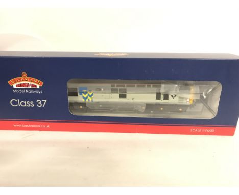A Boxed Bachmann 00 Gauge Class 37/5 Diesel 37514 Railfreight Metals Sector #32-386 DCC.