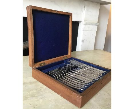 SILVER CANTEEN, 1908 Edwardian oak cased six setting London silver knife fork and spoon dining set by Holland Aldivinkle &amp