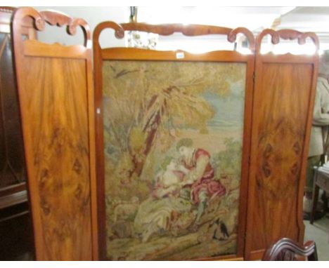 A superb mahogany three fold screen with tapestry centre. ****Condition report**** Height 172cm. 2 side panels 45cm wide.Main