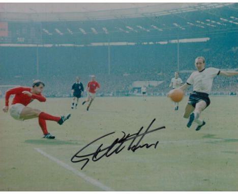 Geoff Hurst signed 10x8 colour photograph pictured during his time playing for England during the great 1966 World Cup final 