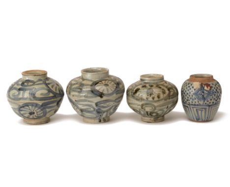 FOUR BLUE AND WHITE GLAZED CERAMIC JARS
Comprising of three with similar decoration and an ovoid jar
The highest 19cm
Conditi