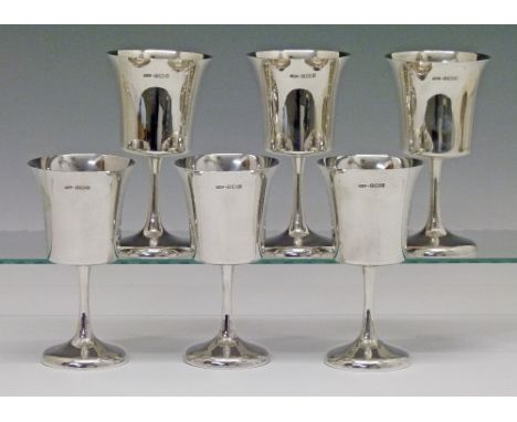 Set of six Elizabeth II silver goblets, makers Joseph Gloster Ltd, Birmingham 1972, 15.75cm high, combined weight 32.6oz appr