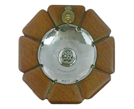 Military Interest - Artist's Rifles - Hammered silver dish by Alwyn Carr bearing the badge of the Artist's Rifles to the cent