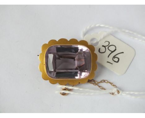 9ct amethyst brooch 6.9g inc      