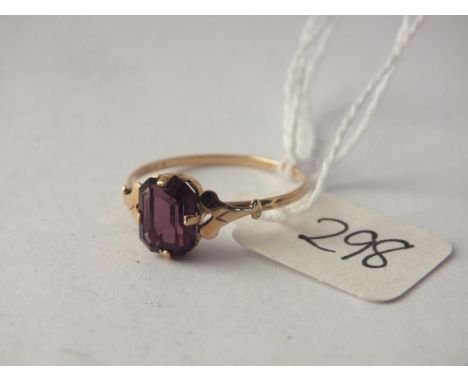 9ct amethyst dress ring approx size P     