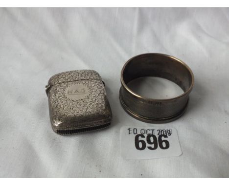 Vesta case leaf engraved, also a napkin ring 33g.    