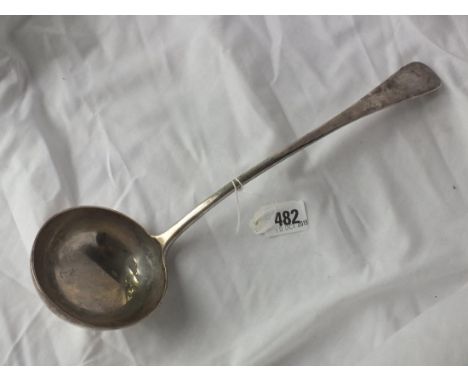 Heavy OE pattern soup ladle, Lon 1904 by Goldsmiths  company 290g.        