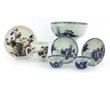 A collection of Nanking Cargo Chinese export porcelain, c.1750, a blue and white bowl painted with a soldier crossing a bridg