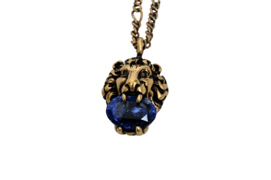 Gucci Modeschmuck Halskette Gliederkette Im Antikgold Finish Mit Lowenkopf Anhanger Und Blaufarbe