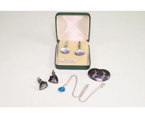 Pair of silver Siam cufflinks, silver Siam brooch, pair of HM silver cufflinks & a 925 silver neckchain with christian pendan