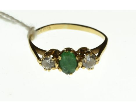 9ct gold, green stone & CZ ring, size N, 1.74 grams 