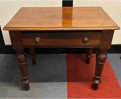 A Victorian pitch pine desk with single drawer on turned and fluted legs, 78cm (h) x 91cm (w) x 60cm (d)  / All lots are loca