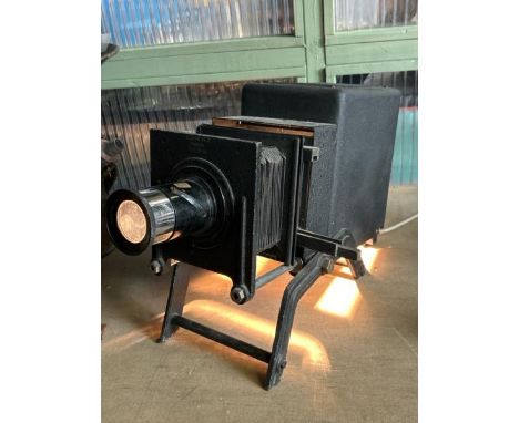Vintage Newton &amp; Co magic lantern projector as seen, lights up, 18x28x50cm  / All lots are located at Gower Reclamation, 