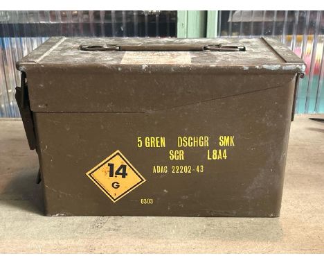 Small metal ammunition box, 30x18x15cm  / All lots are located at Gower Reclamation, Unit 17b, Crofty Industrial Estate, Gowe