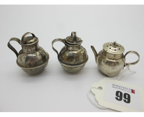 Novelty Hallmarked Silver Miniature Teapot Pepperette, Cornelius Desormeaux Saunders &amp; James Francis Hollings, Chester (d