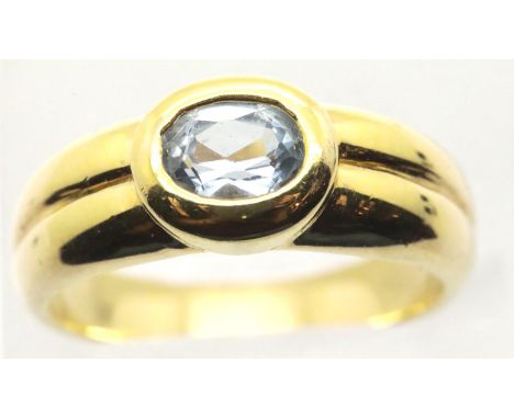 Presumed high carat gold solitaire aquamarine set ring, indistinctly marked, size Q, 4.3g. P&amp;P Group 1 (£14+VAT for the f