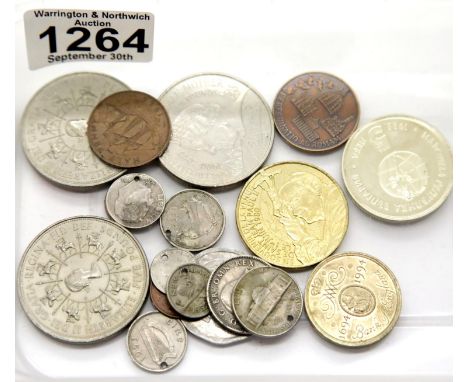 Mixed coins and tokens including three £5 coins. P&amp;P Group 1 (£14+VAT for the first lot and £1+VAT for subsequent lots) 