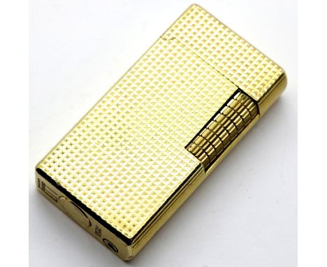Dunhill gold plated lighter. P&amp;P Group 1 (£14+VAT for the first lot and £1+VAT for subsequent lots) 