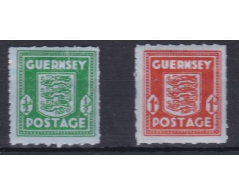 Channel Island Guernsey 1942 -1/2d + 1d bank note paper, l/m/mint, (SG4+5)