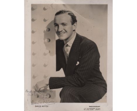 NIVEN DAVID: (1910-1983) English Actor, Academy Award winner. Vintage signed and inscribed 7.5 x 9.5 photograph of Niven in a