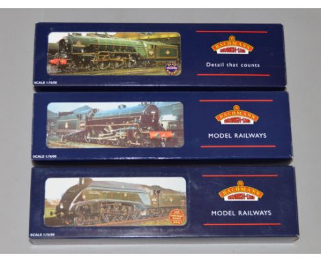 OO Gauge. Bachmann. 3 x locomotives. BR A1 class "W.Pallen" Doncaster green, BR B1 class "Springbok" black E/Crest & LNER A4 