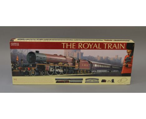 OO Gauge. Hornby for M&S The Royal Train set, complete. VG/E boxed