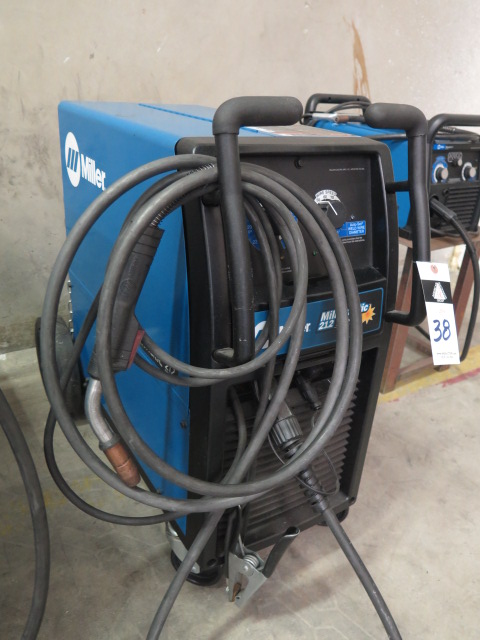 Miller Millermatic 212 Auto-Set Arc Welding Power Source and Wire