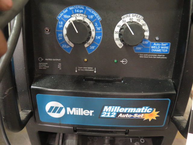 Miller Millermatic 212 Auto-Set Arc Welding Power Source and Wire ...