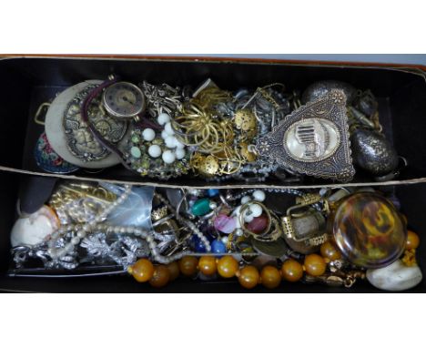 Vintage costume jewellery 