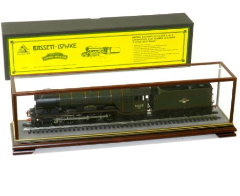 Bassett-Lowke O Gauge Flying Scotsman modern Corgi issue number BL99024 BR ex-LNER green A3 Class "Flying Scotsman " No.60103