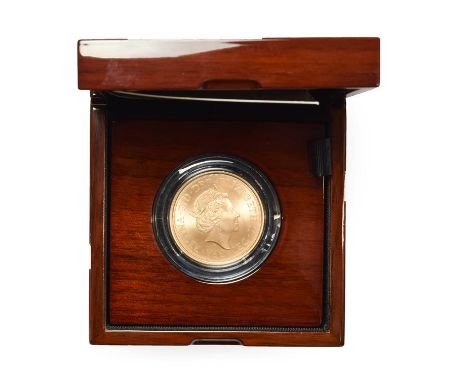 Elizabeth II, 2019 'Sovereign' Five Pounds. Obv: Fifth portrait right. Rev: St. George and the dragon. Matte finish, Brillian