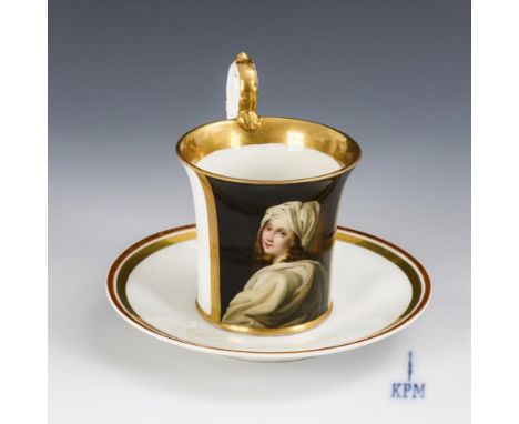 Porträttasse: Beartrice CenciKPM Berlin. Zeptermarke KPM, 1837-1844. Ohne Malereimarke.             Polychrom bemalt, goldsta