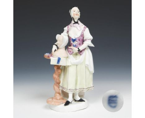 Barock-Figur: PutzmacherinWien. 1762-1819.             Höhe: 18,5 cm.             Modell Johann Joseph Niedermeyer zugeschrie